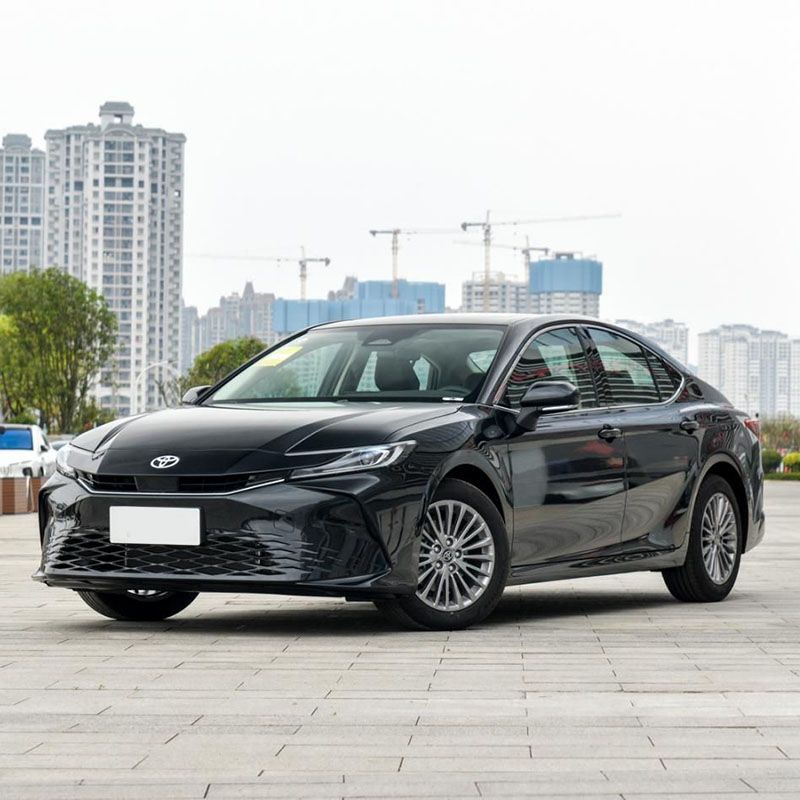 Toyota Camry benzin sedan